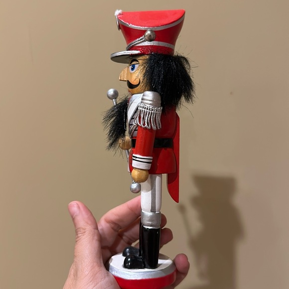 Vintage Collectible Nutcracker Soldier Limited Edition 2010 - Picture 3 of 9